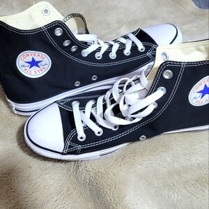 CONVERSE CHUCK TAYLORS